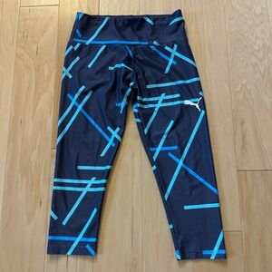 Women’s Puma Yoga Pants, Size M